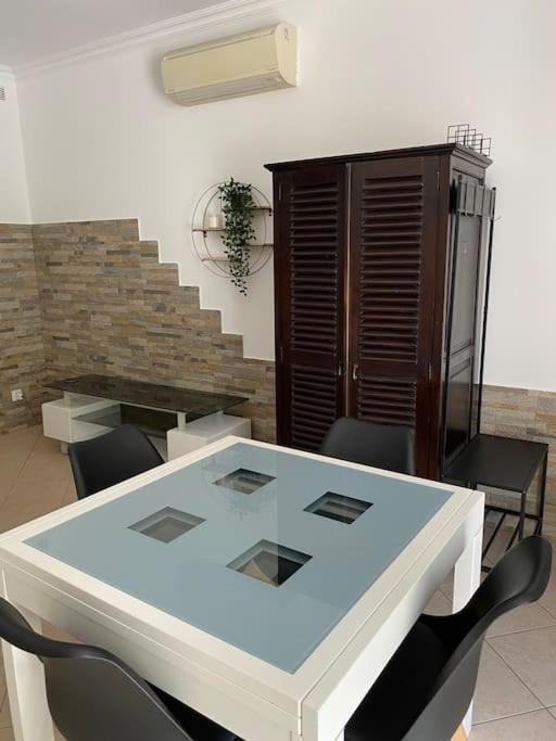 Villa Serenice - F2 Au Calme, Climatise, Wifi Et Parking Gratuit Nice Exterior foto